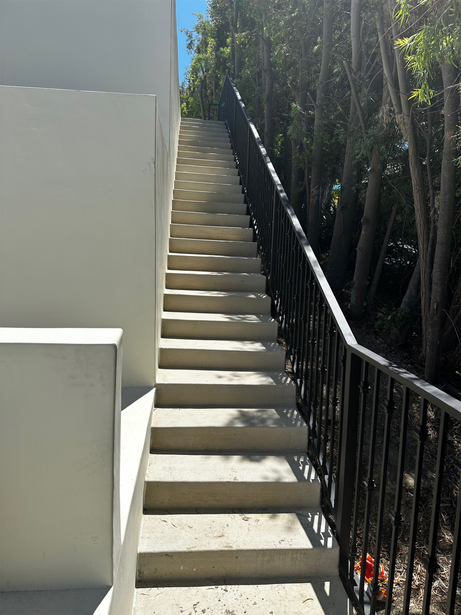 Laguna_Hills_project_03